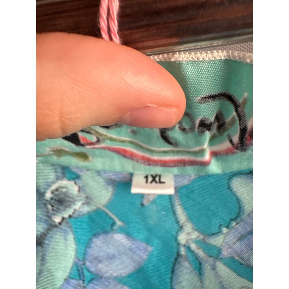 Women’s Rainbow Jo 1XL Blue Floral Short Sleeve Blouse - Picture 5 of 6